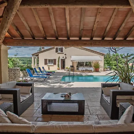 Holiday home Le Grand Liodrey *