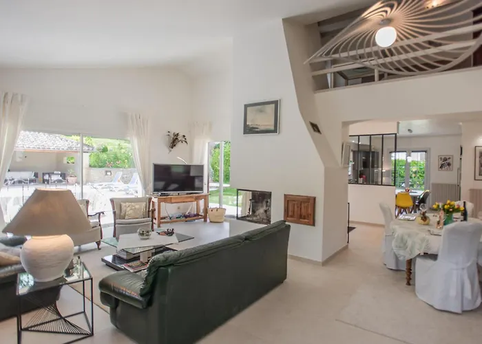 Holiday home Le Grand Liodrey